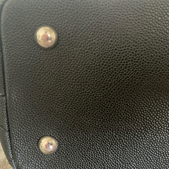 Channel caviar quilted tote, purse with matching pouchlette - Picture 10 of 16